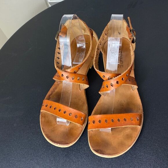 L*Space by Cocobelle Brown Laser Cut Strappy Leather Sandals Size 9 - Picture 1 of 7